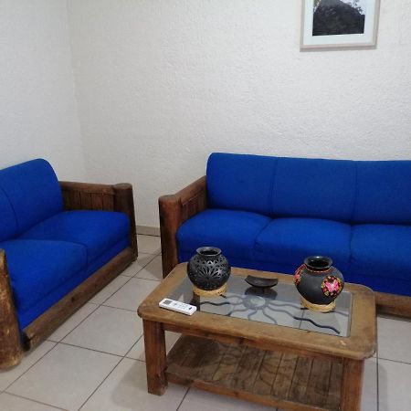 דירות סנטה קרוז הואטולקו Departamento La Crucecita, Con Aire Acondicionado, Excelente Ubicacion, En Segunda Planta מראה חיצוני תמונה