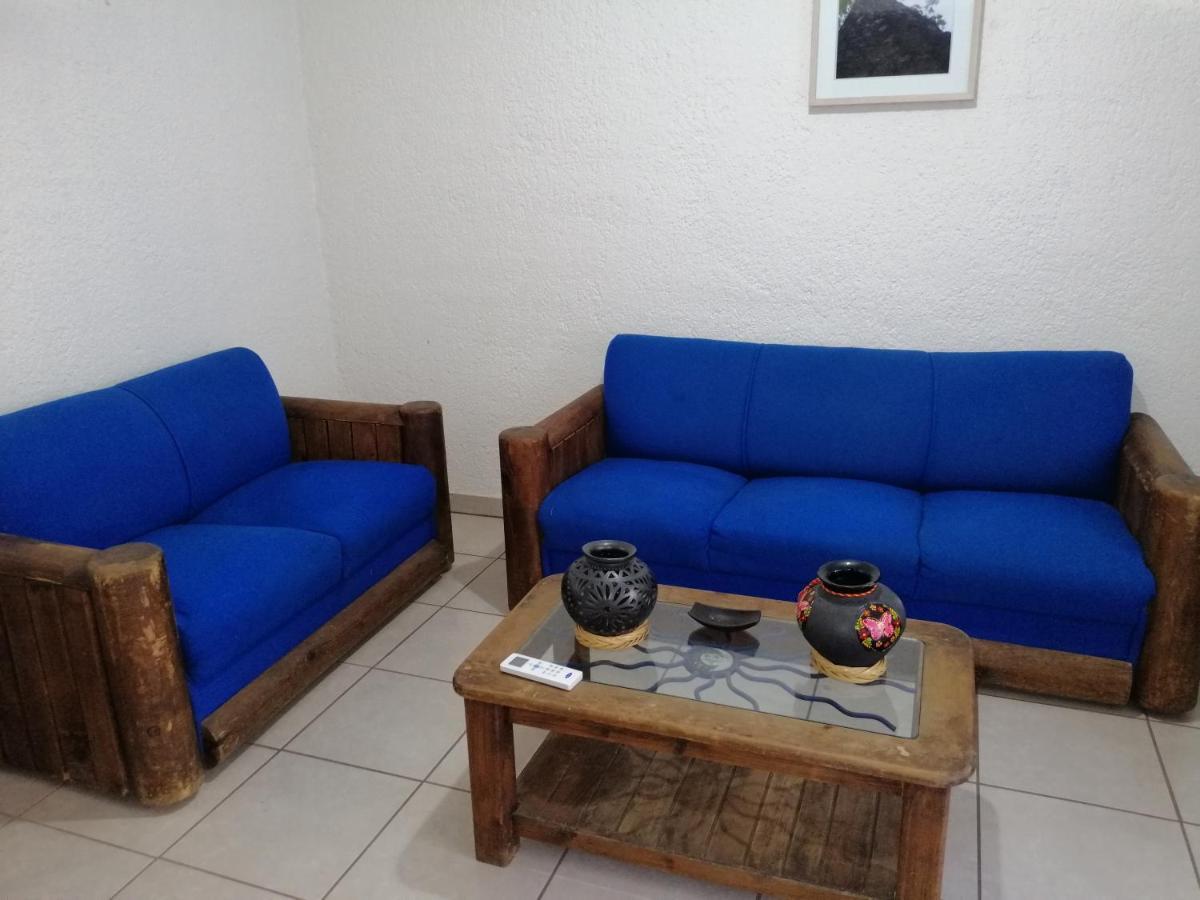 דירות סנטה קרוז הואטולקו Departamento La Crucecita, Con Aire Acondicionado, Excelente Ubicacion, En Segunda Planta מראה חיצוני תמונה