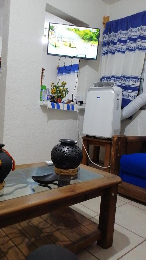 דירות סנטה קרוז הואטולקו Departamento La Crucecita, Con Aire Acondicionado, Excelente Ubicacion, En Segunda Planta מראה חיצוני תמונה