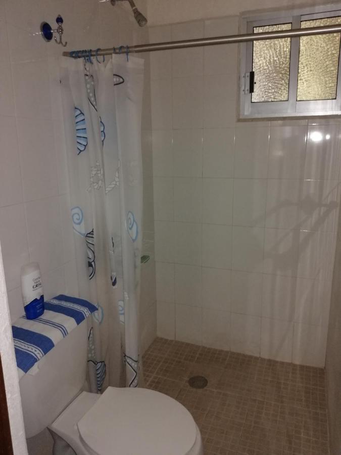 דירות סנטה קרוז הואטולקו Departamento La Crucecita, Con Aire Acondicionado, Excelente Ubicacion, En Segunda Planta מראה חיצוני תמונה